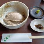 蕎麦がき(そば処 萩の越路)
