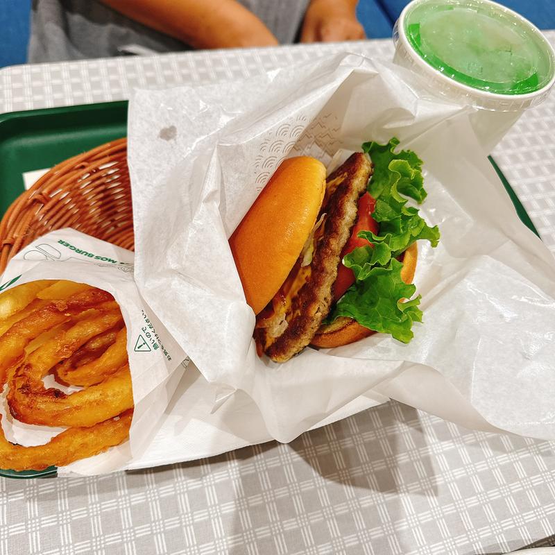 とびっきりチーズバーガーセット(モスバーガーららぽーと堺店)