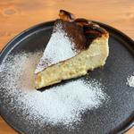 バスクチーズケーキ