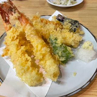 天ぷら盛り合わせ(大漁)