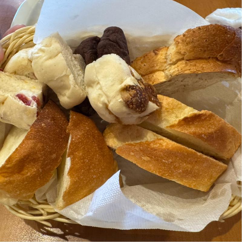 ランチ パン(Pain chiki-chiki)