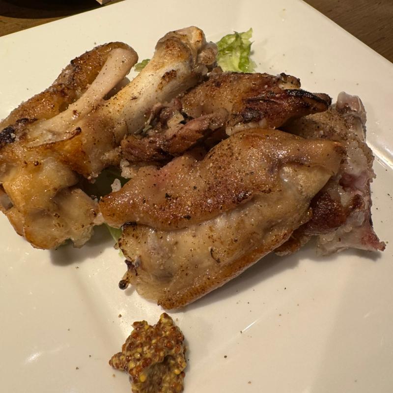  豚足の炙り焼き(オステリア クティオット)