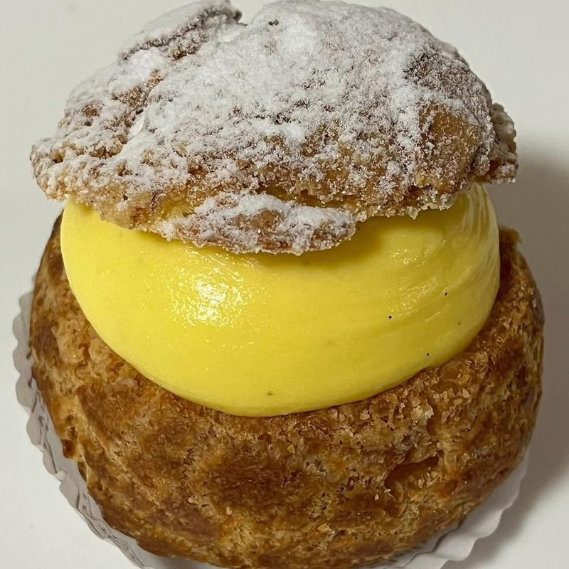 シューアラクレム(パティスリー ル・ネグレスコ Patisserie Le Negresco』)