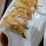 味好の餃子5個