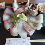 関の海鮮丼(関あじ関さば館 )