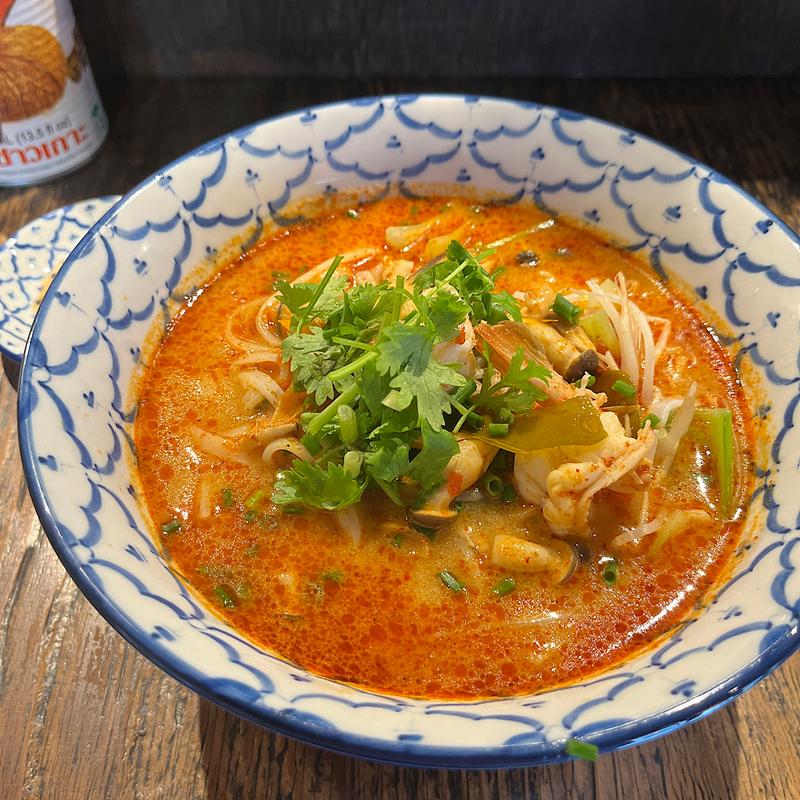 C、センレックトムヤム(SD トムヤムクン)