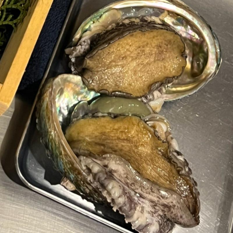 伊豆　黒鮑(ステーキハウス響)