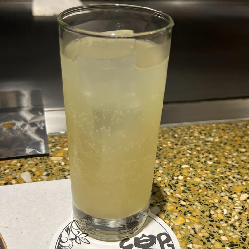 伊豆夏みかんサワー(ステーキハウス響)