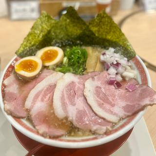 特製背脂煮干そば(セアブラノ神 壬生本店)