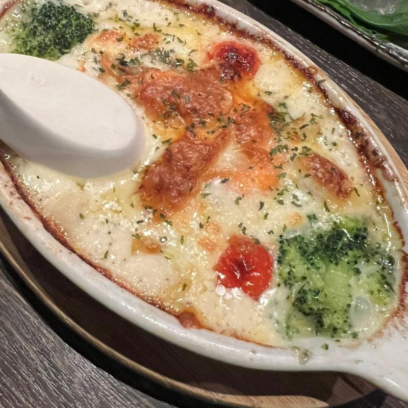 海鮮グラタン　エビ　ホタテ　イカ(旬鮮酒肴 あら磯)