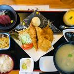 ミックスフライランチ 