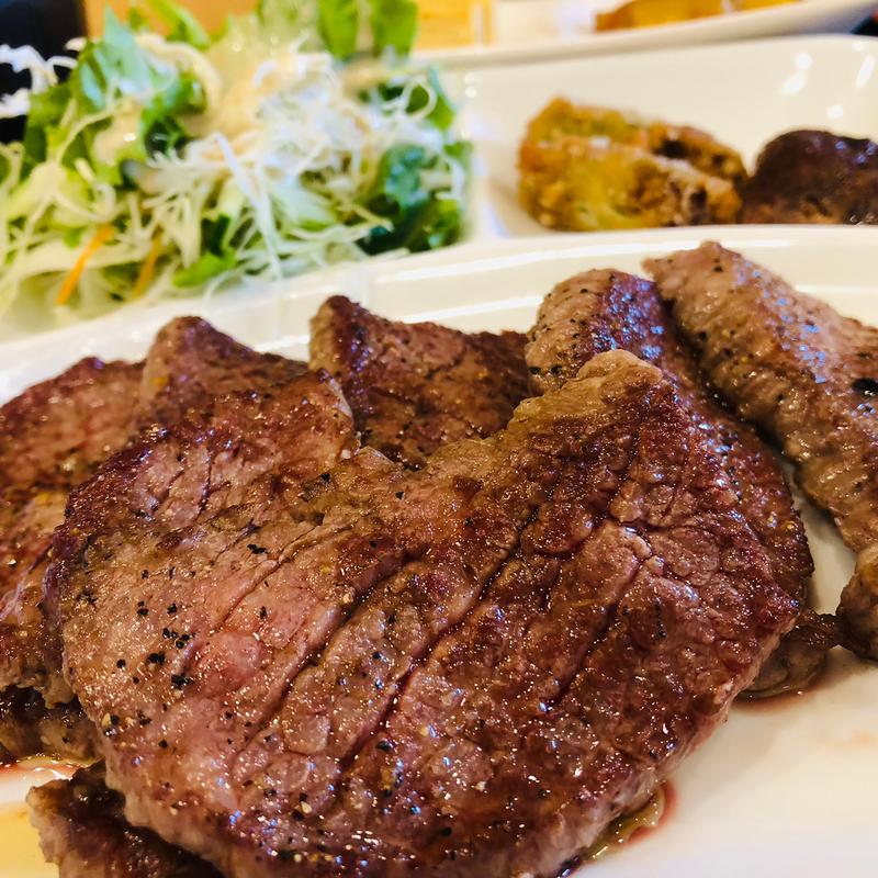 高井田牛赤身ステーキ_赤身ステーキ定食(ファーマーズレストランSooあぐりーず)