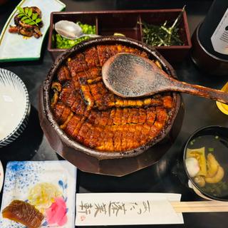 一半ひつまぶし(あつた蓬莱軒 神宮店 （あつたほうらいけん）)
