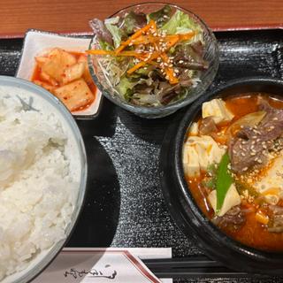 牛すじ煮込み定食