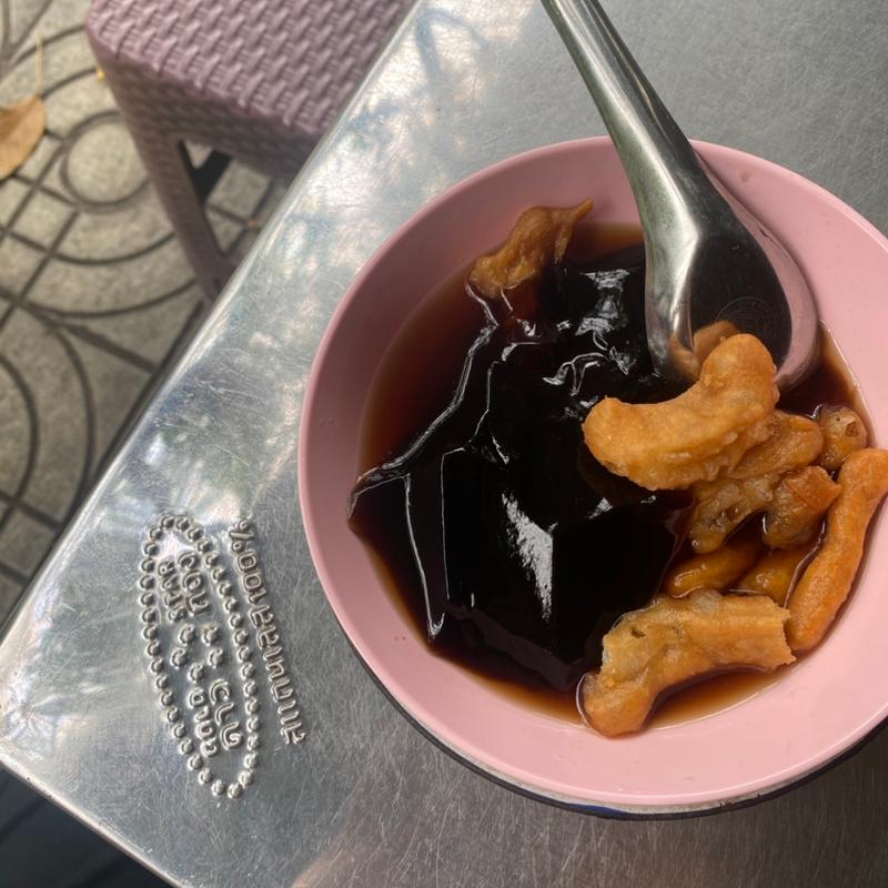 仙草ゼリー(ヒアマック チャイニーズ デザート)