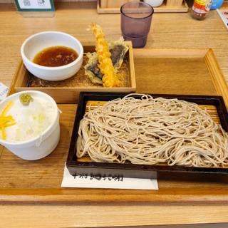 海老天ざるそば(生そば 中村麺兵衛 沖縄県庁前店)