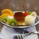 プリンアラモード(倉式珈琲店 新百合ヶ丘エルミロード店)