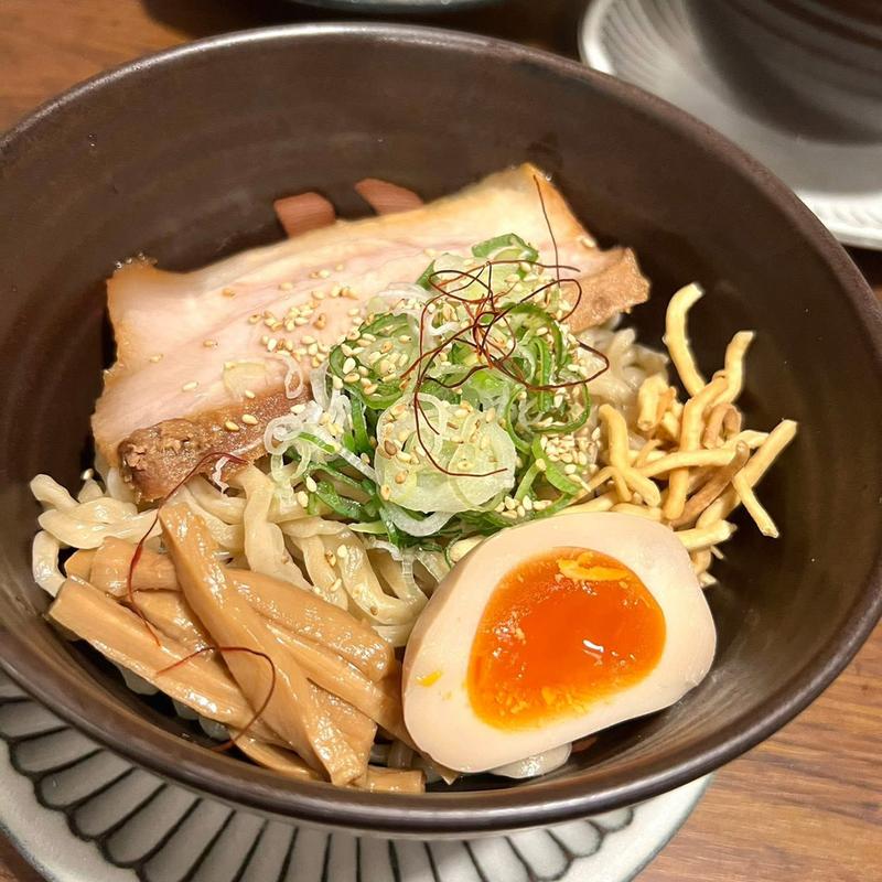 カレーブラック油そば(拉麺二段 （ラーメンにだん）)