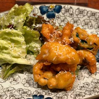 ハモとゴルゴルゾーラのフリット(ギルガメ食堂)