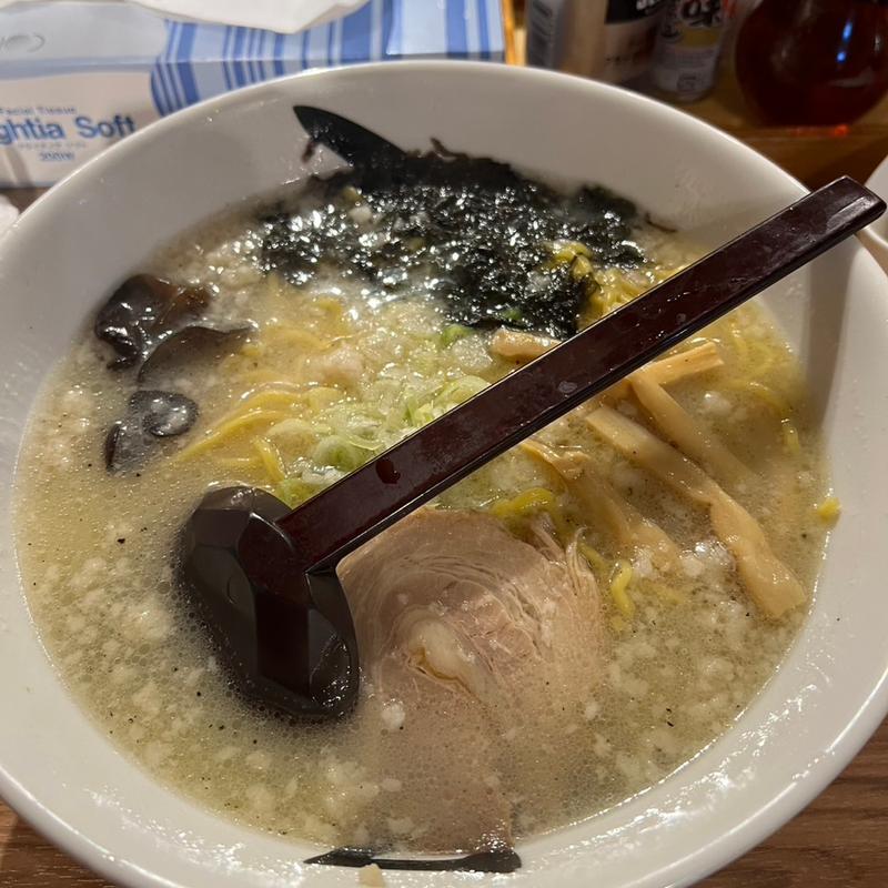 塩らーめん(麺処 白樺山荘 新千歳空港店)