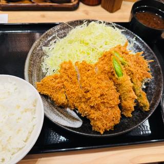 (とんかつ まるや 西新宿店)