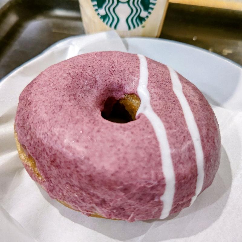 ブルーベリークリームチーズドーナツ(スターバックスコーヒー 港南台バーズ店)