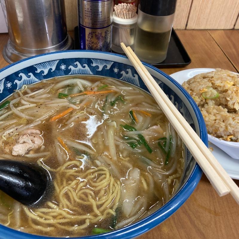 もやしそば&半チャー(中華料理 新三陽)