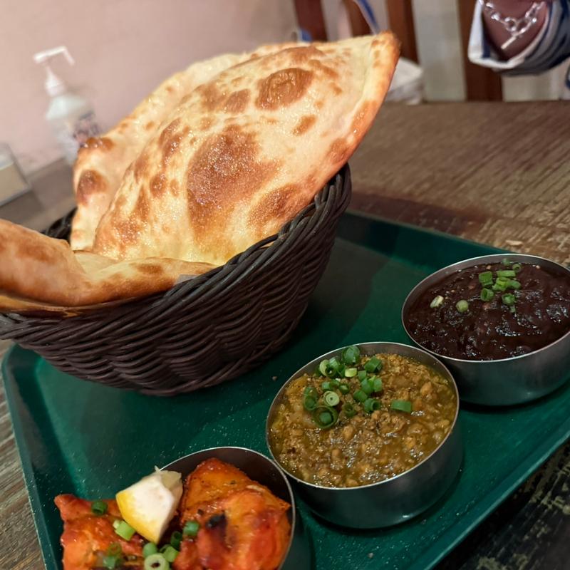 (ヒマラヤユキノシタ)