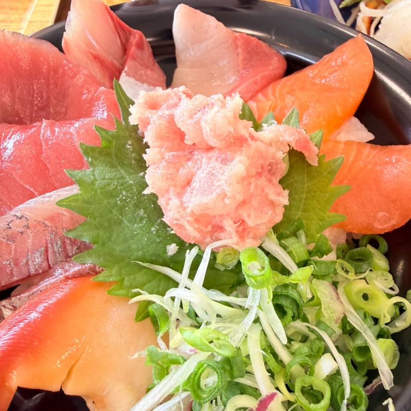 とと楽丼(とと楽)