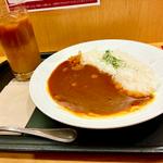 ビーフカレーセット(カフェ・ベローチェ 淀屋橋店)