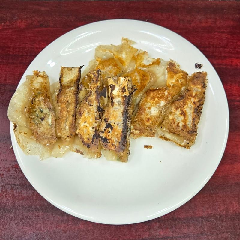 焼ギョーザ(中華料理 上海)