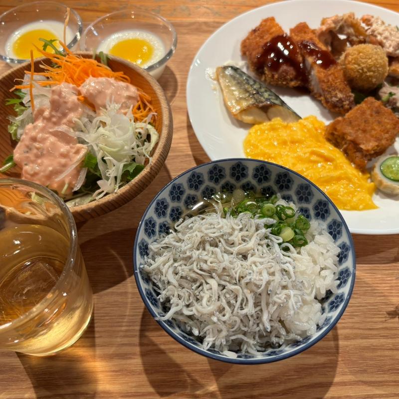 モーニングビュッフェ(ピッツェリア エズ)