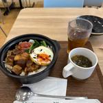 蜜汁豚角煮土鍋飯(Tea Amo 王記土鍋飯)