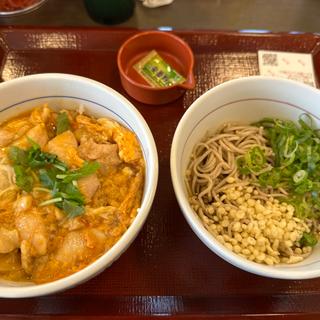 親子丼小てはいからそば冷小コンビ(なか卯 真岡上高間木店 )