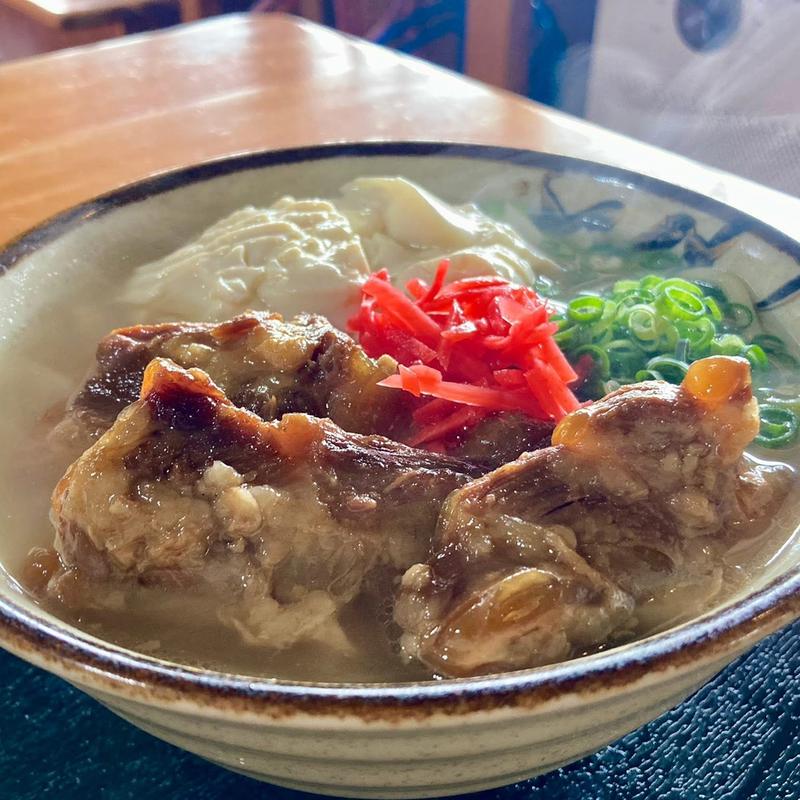 軟骨ソーキそば ゆし豆腐(ゆたかやそば)