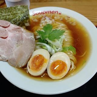 鶏醤油らぁ麺 味玉入り(Soupmen)