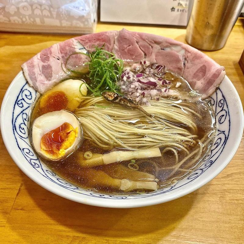 にぼ清湯 玉子付き(麺通処 日加月)