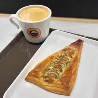 ジューシーあらびきウインナーデニッシュ(サンマルク・カフェ 北千住東口店 （ST-MARC CAFE）)