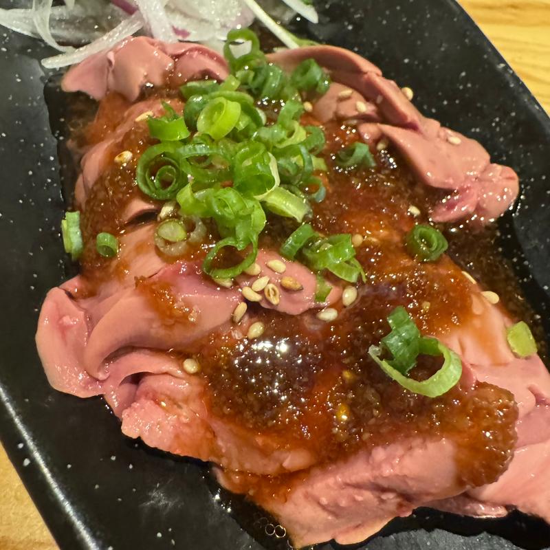 レバ刺し(宮地鮮屋 橘通東店)