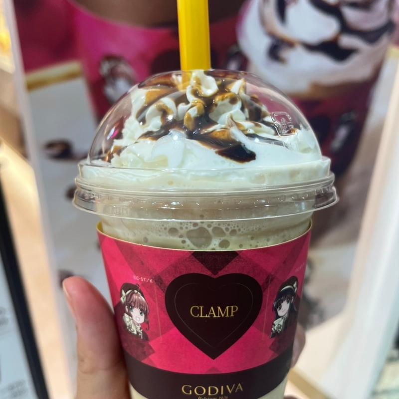 White mocha Chocolixir(ゴディバ イオンモール成田)