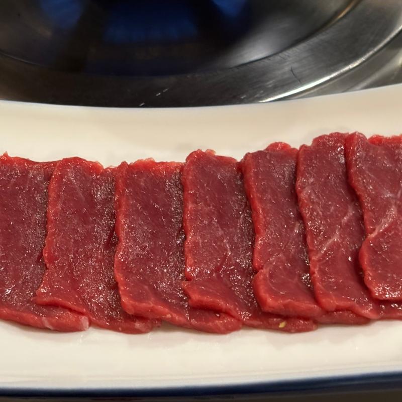 肉さし(馬肉刺身)(桜なべ　みの家 本店 （みのや）)