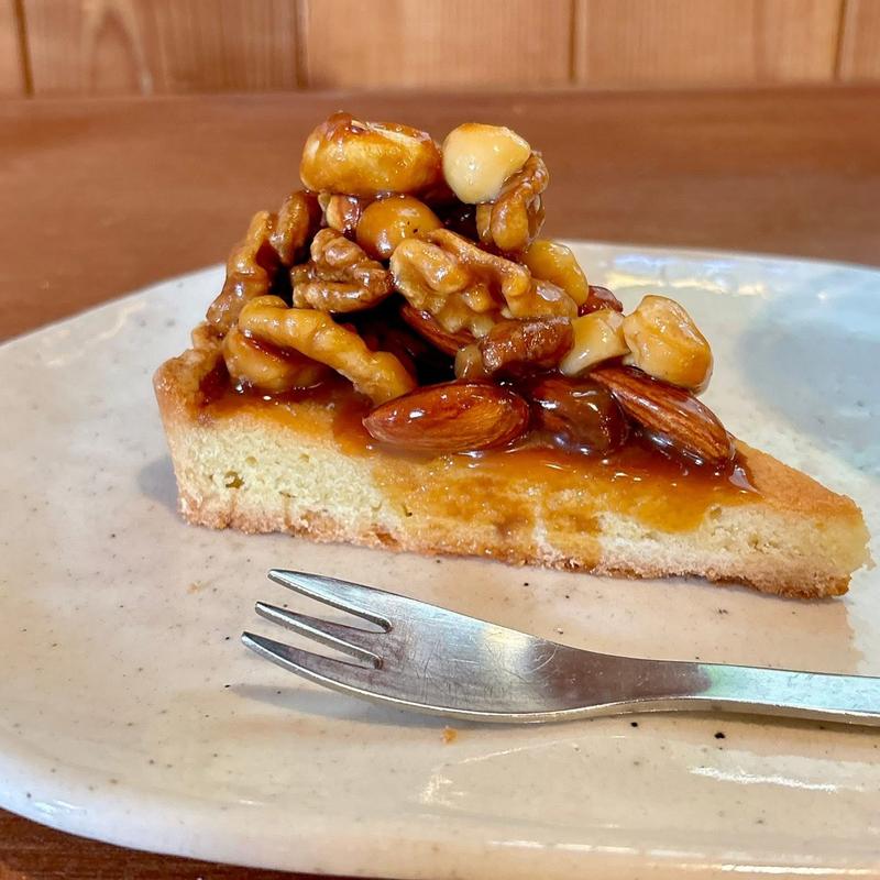 キャラメルナッツタルト(Cozy hut （コージーハット）)