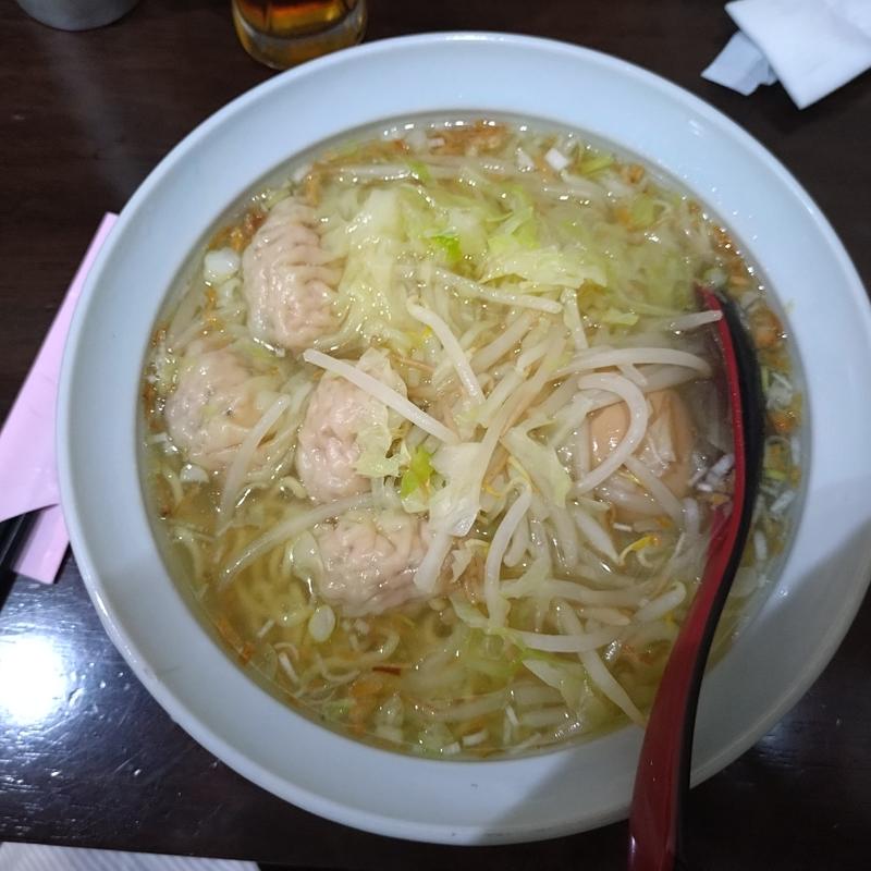 エビワンタン麺(台湾夜市)