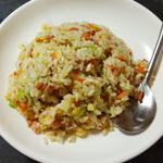 五目チャーハン(中華料理翔威飯店)