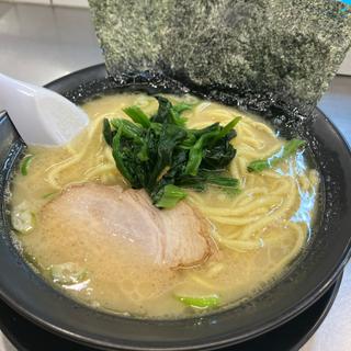 醤油豚骨ラーメン