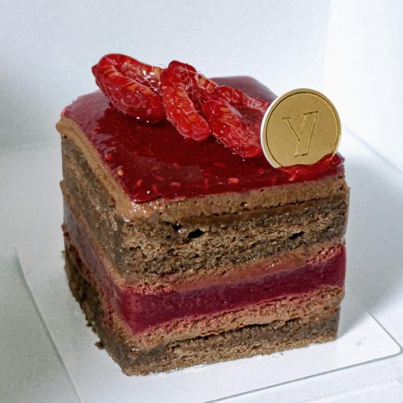 ショコラフランボワーズ(パティスリー・ユキノシタ・鎌倉 港南台バーズ店)