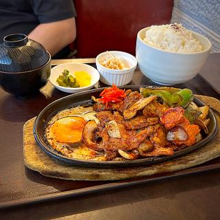 焼肉定食