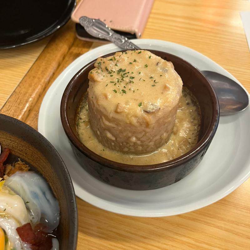 おでん大根～ボルチーニクリームソース～(博多くいもんや 益正×コメコメバーガー天神うまか横丁店)