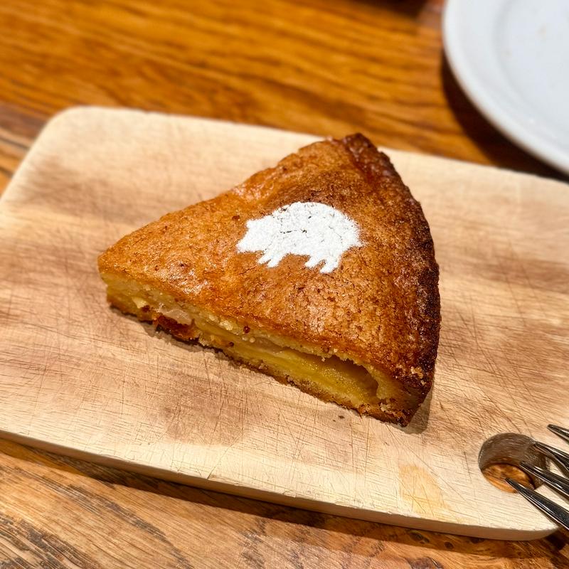 季節のガトーバスク(SALON BUTCHER & BEER（サロン ブッチャー アンド ビア） サロン ブッチャー アンド ビア NEWoMan新宿)