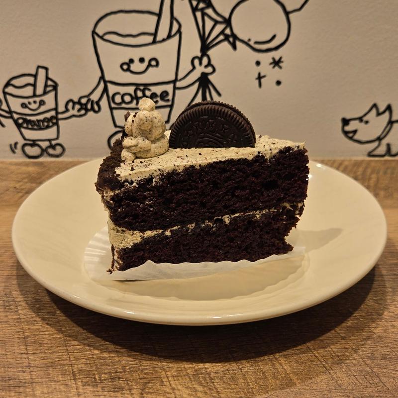 オレオ チョコレートケーキ(カネリータ・スイーツ)